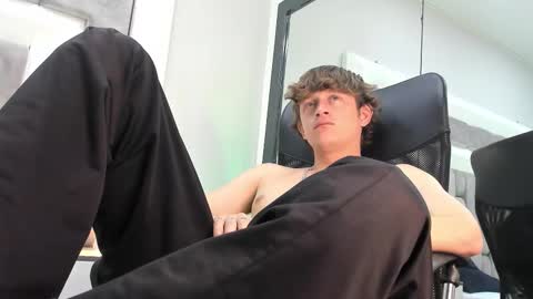 Anthony King online show from 10.02.25