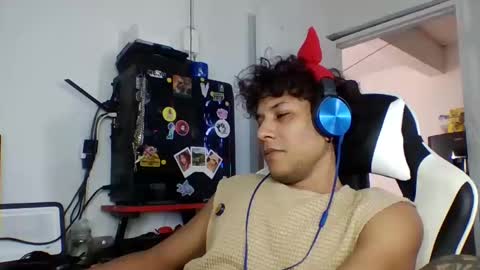 AnuarDHM online show from 11.05.25