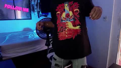 AnuarDHM online show from 12.02.25