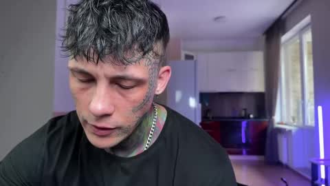 Tom online show from 04.07.26