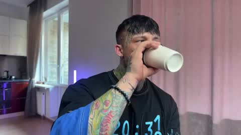 Tom online show from 04.13.26