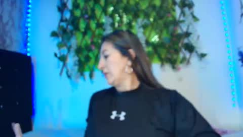 Snapshot of any_mour chatting on 11.11.25 any mour online show from 11.11.25