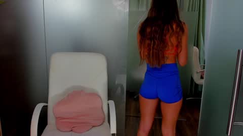 Anya online show from 01.10.25