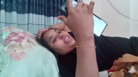 Snapshot of anydanyg chatting on 10.12.25 anydanyg online show from 10.12.25