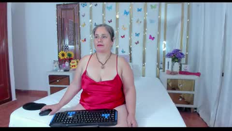 Anyela  online show from 11.08.25