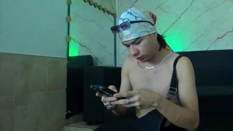 anyelo_sexyhot online show from 10.06.25