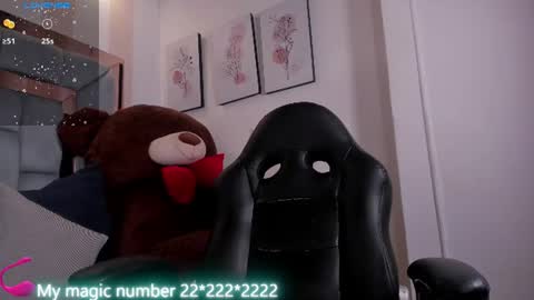 Snapshot of anyi_sweet_titss chatting on 07.06.26 Anyi online show from 07.06.26