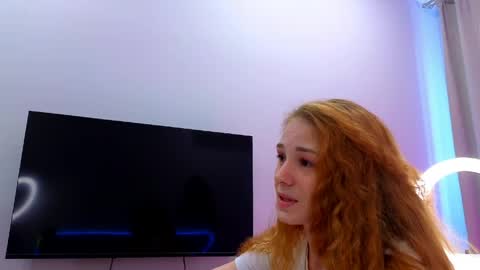 Snapshot of anylindsey chatting on 03.25.26 anylindsey online show from 03.25.26