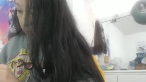 Snapshot of anysophy chatting on 10.25.25 SOFFIA online show from 10.25.25