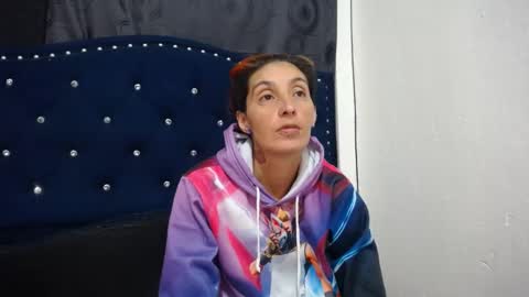 anyu online show from 01.07.25