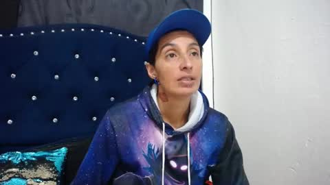 anyu online show from 01.14.25