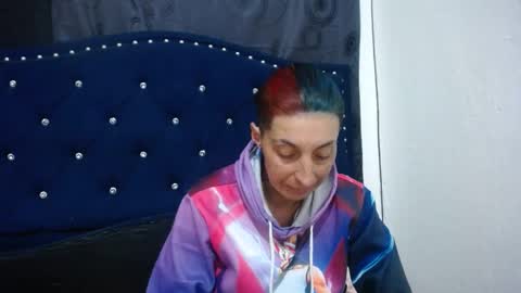 anyu online show from 02.12.25