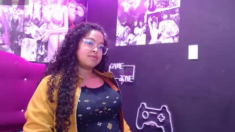 Any  online show from 12.04.25