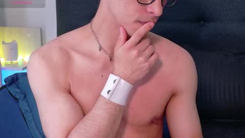 Snapshot of aodaboyy chatting on 04.24.26 aodaboy online show from 04.24.26