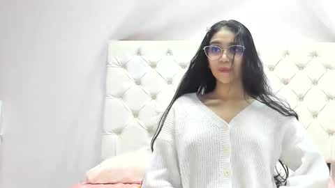 Aome Rainbow online show from 01.14.26