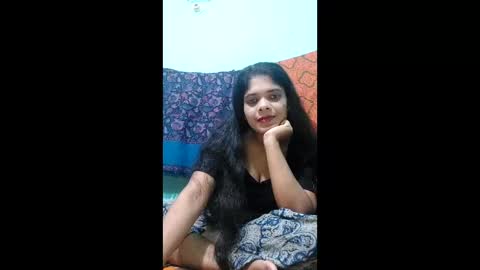 Snapshot of apa142817 chatting on 02.24.26 Aparalux online show from 02.24.26