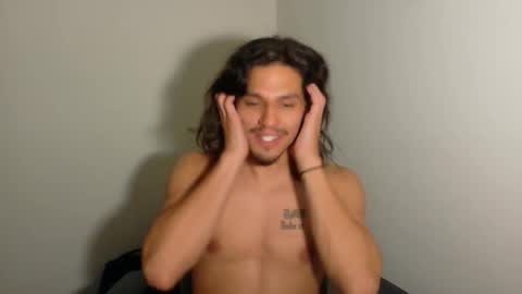 Snapshot of apachewithawebcam chatting on 03.28.26 ApacheWithWebcam online show from 03.28.26