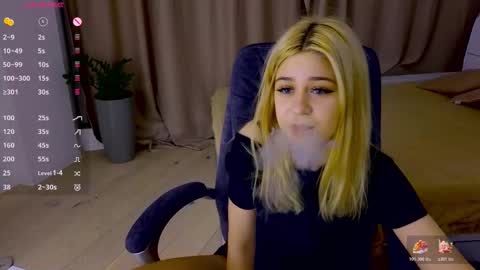 Snapshot of apheliastar chatting on 01.11.26 ApheliaStar online show from 01.11.26