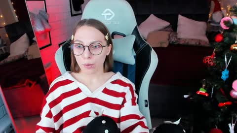 APHEX QUEEN online show from 12.17.24