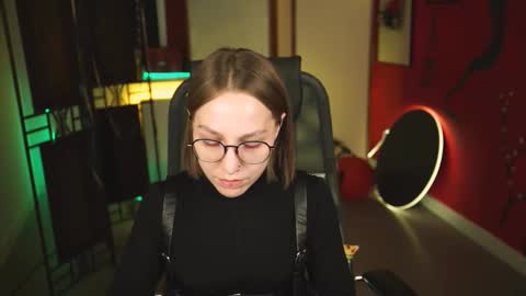 APHEX QUEEN online show from 02.13.25