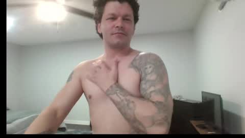 Snapshot of apocalypse_cream chatting on 02.28.26 apocalypse_cream online show from 02.28.26