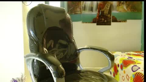 Snapshot of apolo_98 chatting on 12.10.24 APOLO online show from 12.10.24