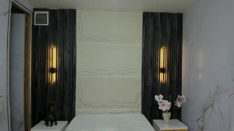   online show from 04.12.26