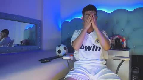 Apolo Richards online show from 02.22.26