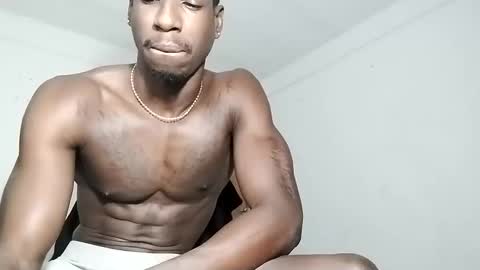 Snapshot of apoloblackbig chatting on 10.11.25 apoloblackbig online show from 10.11.25