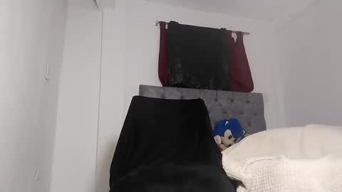 Snapshot of apoloblackbig chatting on 12.03.25 apoloblackbig online show from 12.03.25