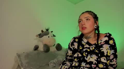 Snapshot of apolorising_ chatting on 09.09.25 Lola  Apolo online show from 09.09.25