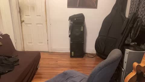 Snapshot of apostrphy chatting on 01.07.25 Apostrphy online show from 01.07.25