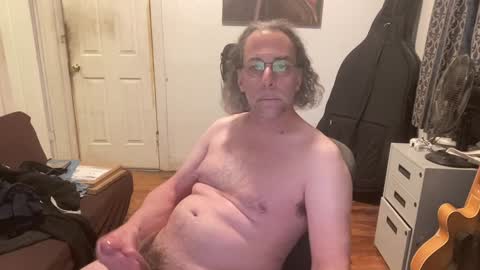 Snapshot of apostrphy chatting on 02.26.25 Apostrphy online show from 02.26.25