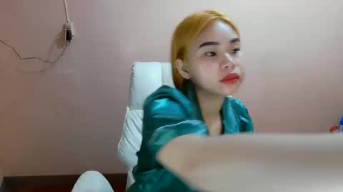 Snapshot of apple_pie23456 chatting on 03.02.25 apple_pie23456 online show from 03.02.25