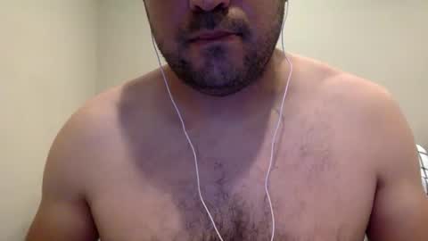 Snapshot of applesauce1584 chatting on 01.31.25 Display Name online show from 01.31.25