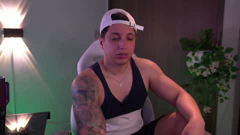 Snapshot of appolo_allen chatting on 12.05.24 insta appolo master online show from 12.05.24