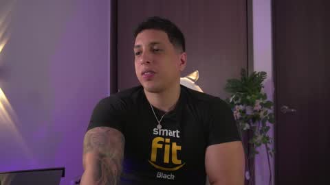 Snapshot of appolo_allen chatting on 01.12.25 insta appolo master online show from 01.12.25