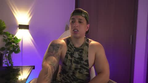 Snapshot of appolo_allen chatting on 01.21.25 insta appolo master online show from 01.21.25