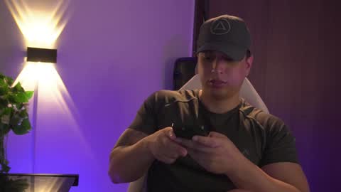 Snapshot of appolo_allen chatting on 01.22.25 insta appolo master online show from 01.22.25