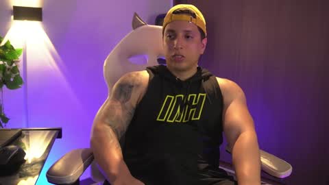 Snapshot of appolo_allen chatting on 01.25.25 insta appolo master online show from 01.25.25