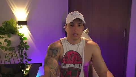 Snapshot of appolo_allen chatting on 02.15.25 insta appolo master online show from 02.15.25