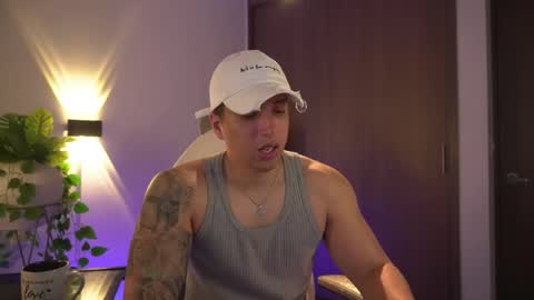 Snapshot of appolo_allen chatting on 02.25.25 insta appolo master online show from 02.25.25