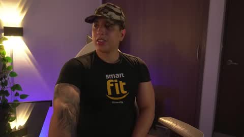 Snapshot of appolo_allen chatting on 03.01.25 insta appolo master online show from 03.01.25