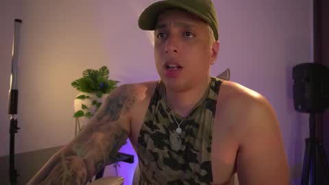 Snapshot of appolo_allen chatting on 03.11.25 insta appolo master online show from 03.11.25