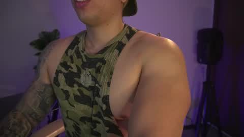 Snapshot of appolo_allen chatting on 03.11.25 insta appolo master online show from 03.11.25