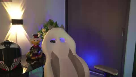 Snapshot of appolo_allen chatting on 09.17.25 insta appolo master online show from 09.17.25