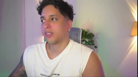 Snapshot of appolo_allen chatting on 11.14.25 insta appolo master online show from 11.14.25