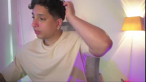 Snapshot of appolo_allen chatting on 11.16.25 insta appolo master online show from 11.16.25