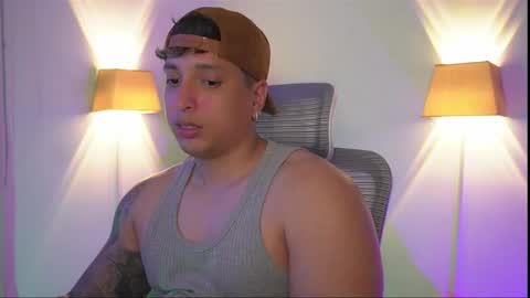 Snapshot of appolo_allen chatting on 11.18.25 insta appolo master online show from 11.18.25