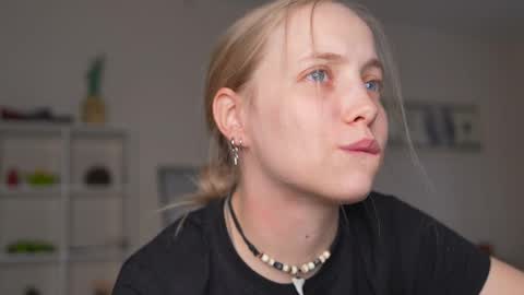  REYNA  next stream is 11h of Feb online show from 03.26.26